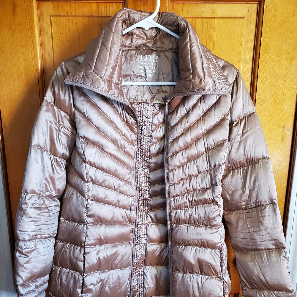 Small Packable Down Jacket Rose Gold parka ana (A New Approach)